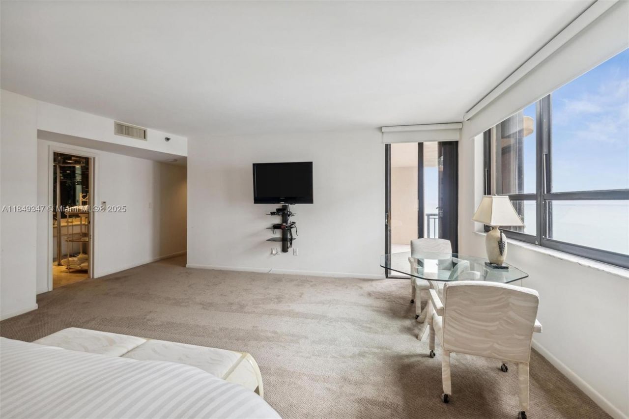 10175 Collins Ave, Unit 1202, Bal Harbour, FL 33154 Photo