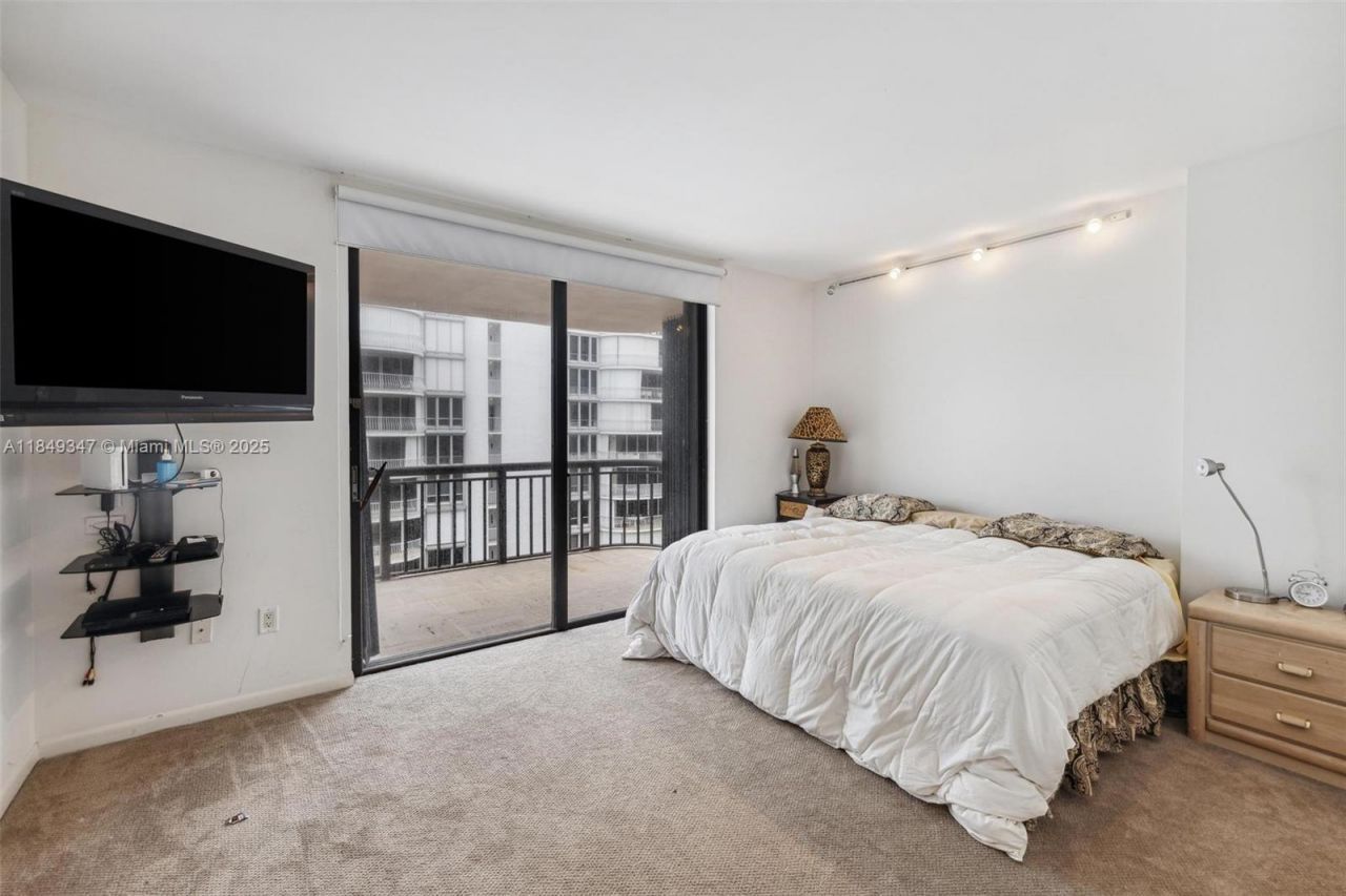 10175 Collins Ave, Unit 1202, Bal Harbour, FL 33154 Photo