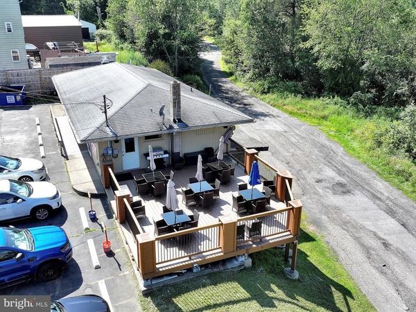 41 MAIN, JUNEDALE, PA 18230