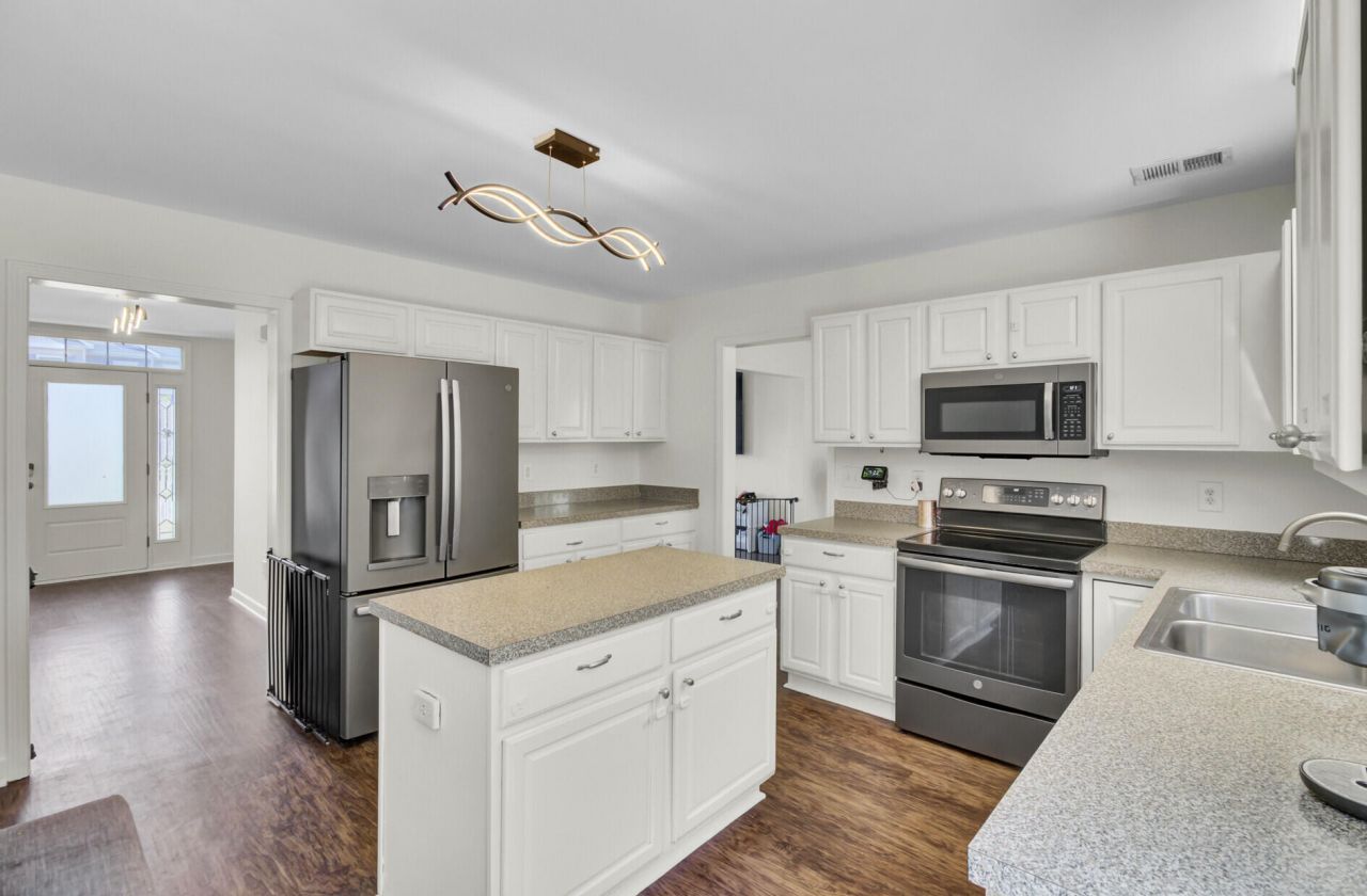 9622 Stockport Circle Photo 14