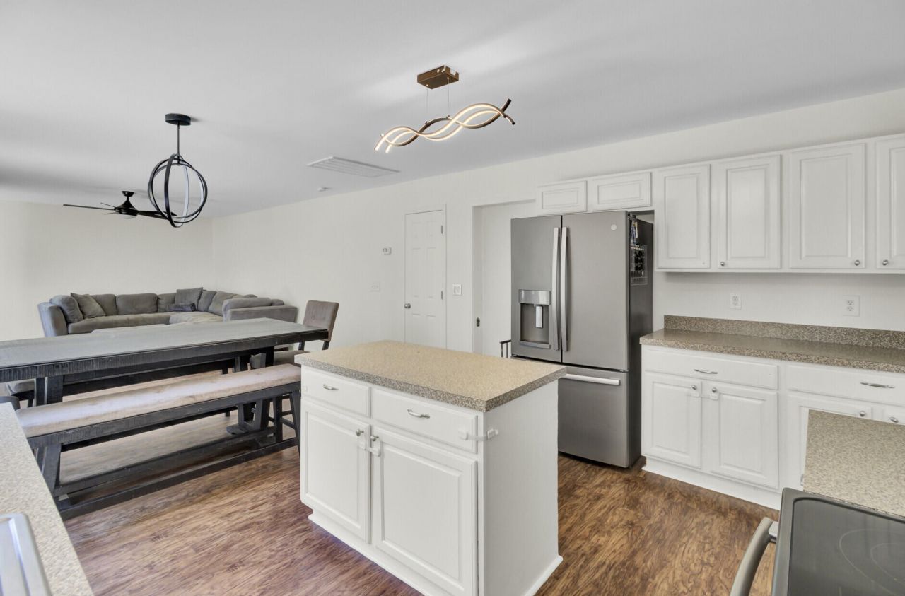 9622 Stockport Circle Photo 15