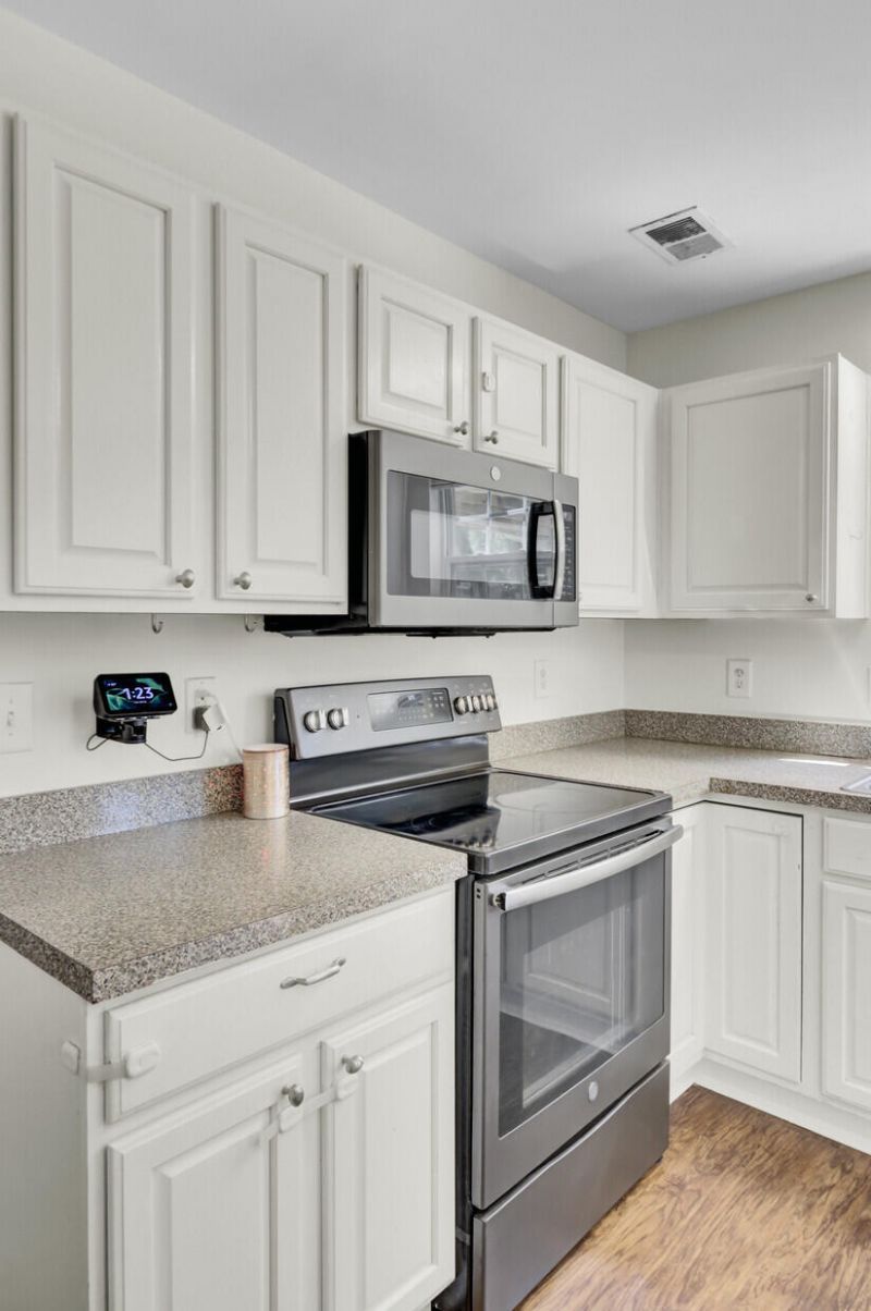 9622 Stockport Circle Photo 16