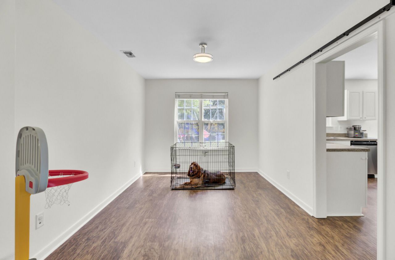 9622 Stockport Circle Photo 18