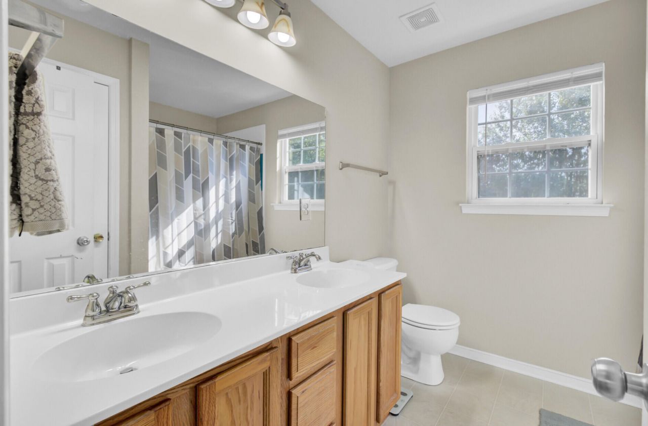 9622 Stockport Circle Photo 28