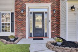 9622 Stockport Circle photo 4