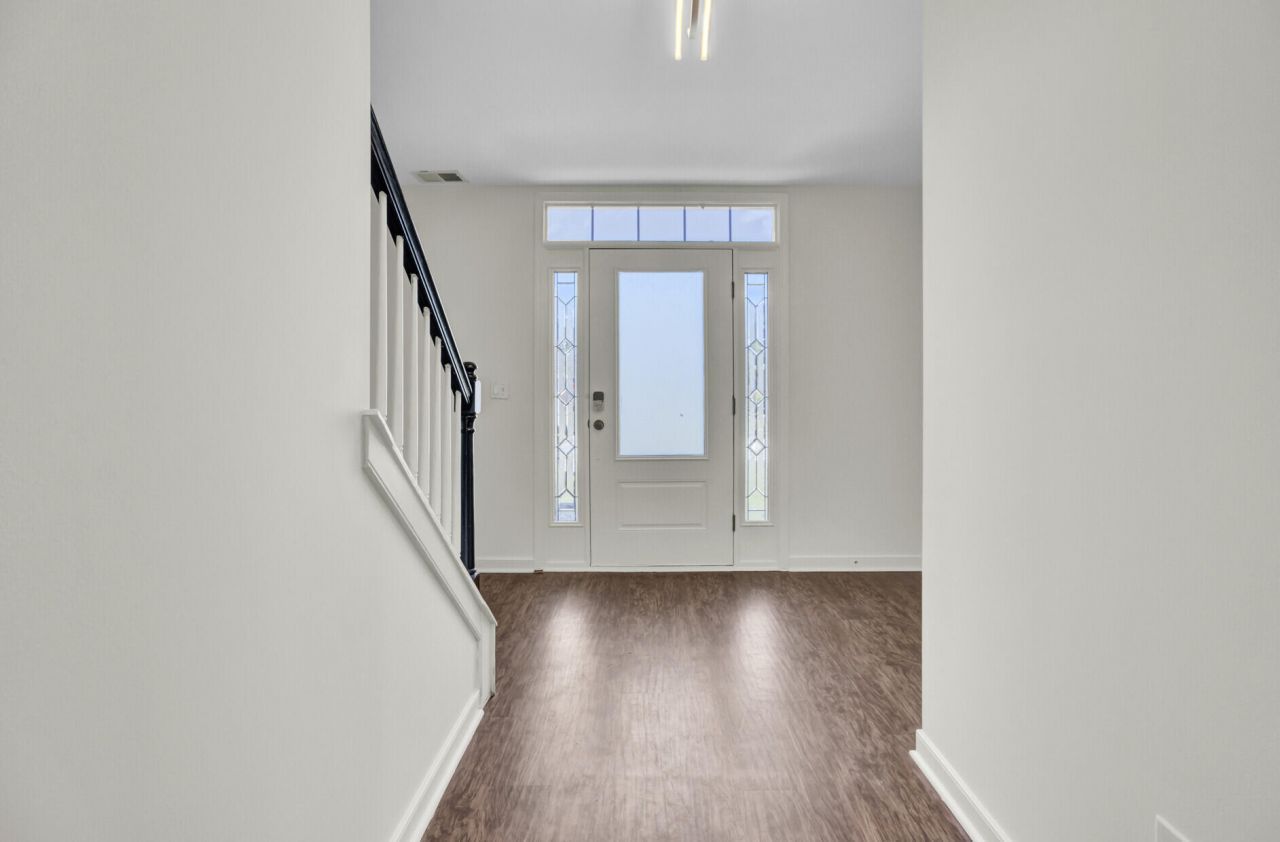 9622 Stockport Circle Photo 4