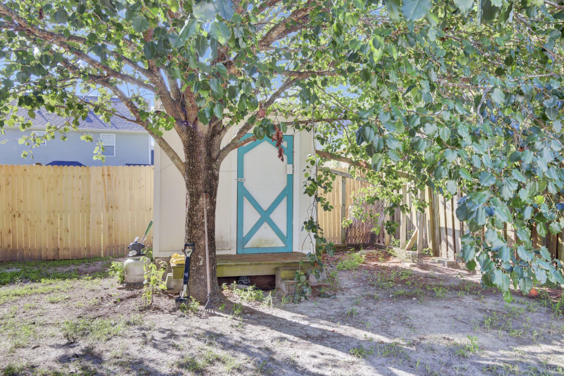 9622 Stockport Circle Photo 40