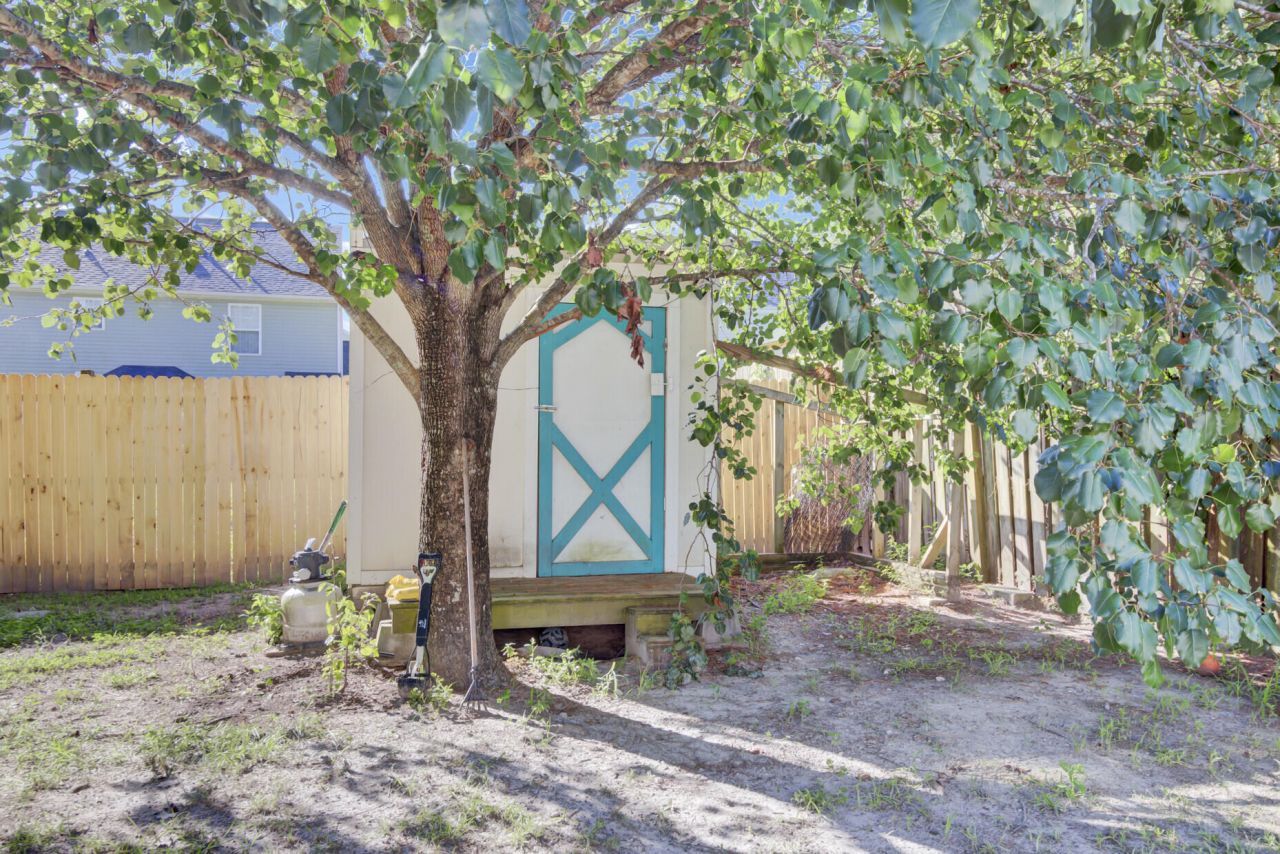 9622 Stockport Circle Photo 42