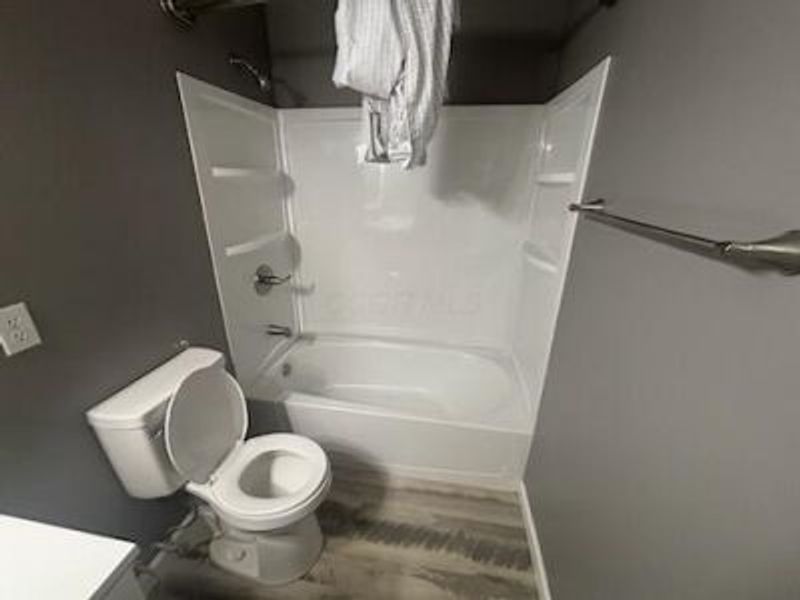 194 Fielde Drive, Newark, OH 43055 Photo 16