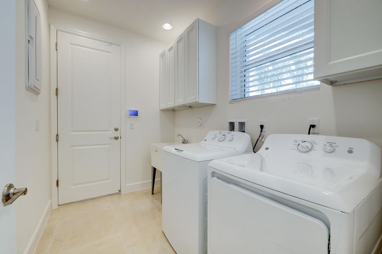 11886 SW Poseidon Way, Port Saint Lucie, FL 34987 Photo