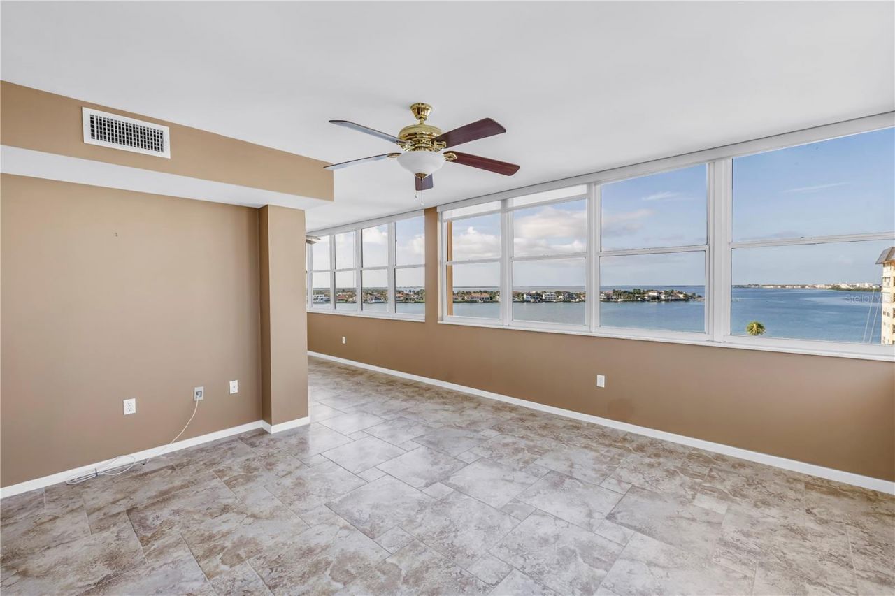 5108 Brittany Drive S, Unit 908, Saint Petersburg, FL 33715 Photo