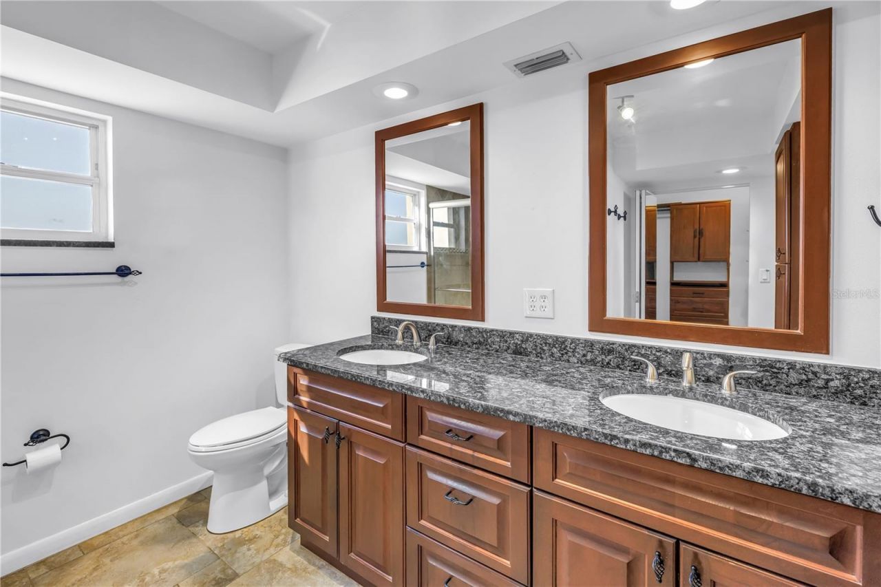 5108 Brittany Drive S, Unit 908, Saint Petersburg, FL 33715 Photo