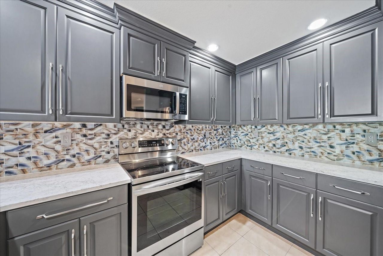 1771 Ringling Boulevard, Unit 703, Sarasota, FL 34236 Photo
