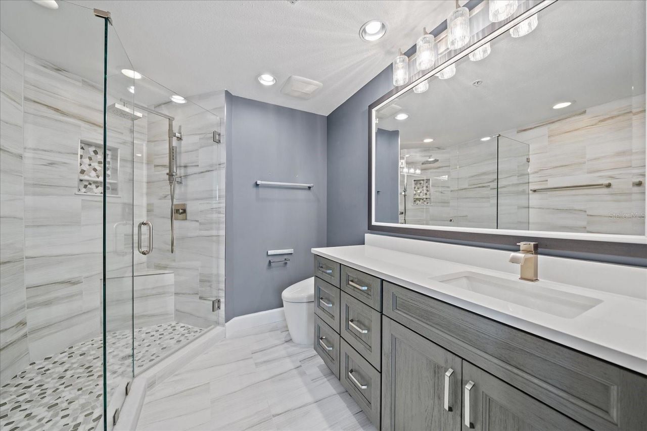 1771 Ringling Boulevard, Unit 703, Sarasota, FL 34236 Photo