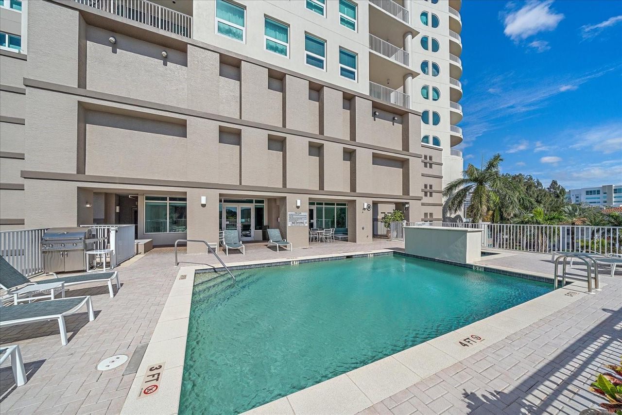1771 Ringling Boulevard, Unit 703, Sarasota, FL 34236 Photo