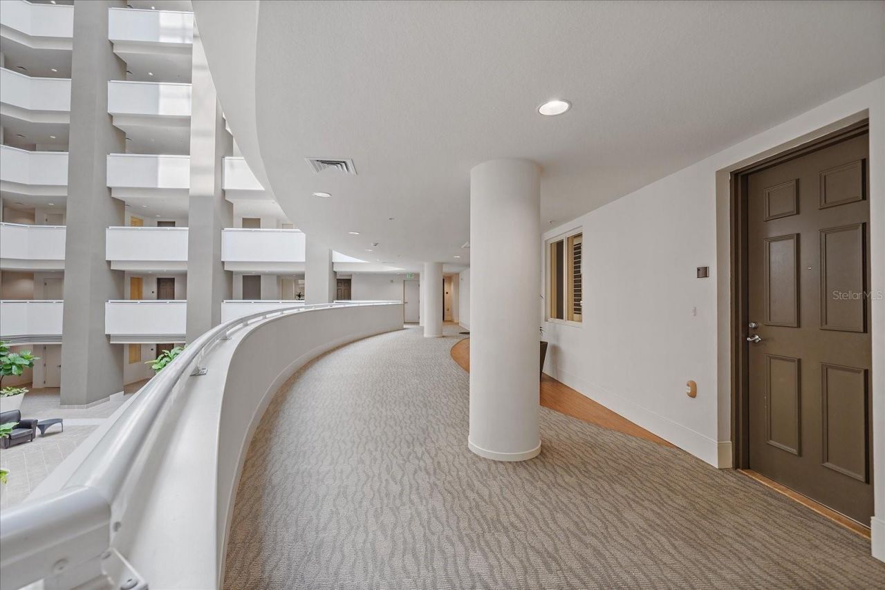 1771 Ringling Boulevard, Unit 703, Sarasota, FL 34236 Photo