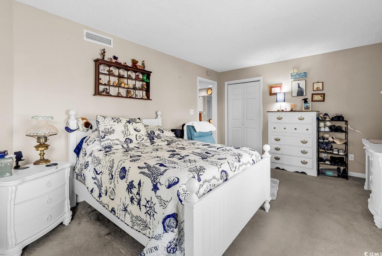 4210 Pinehurst Circle Photo 18