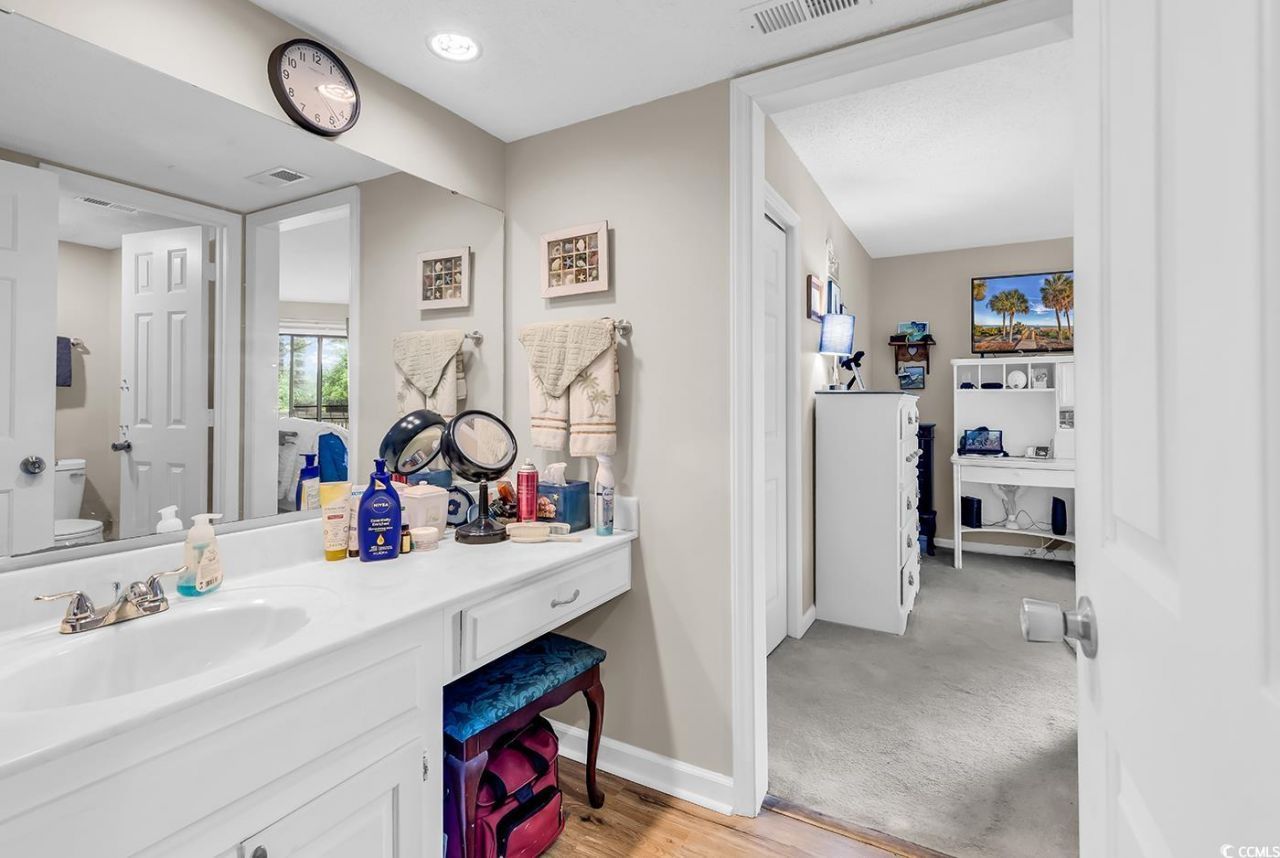 4210 Pinehurst Circle Photo 29