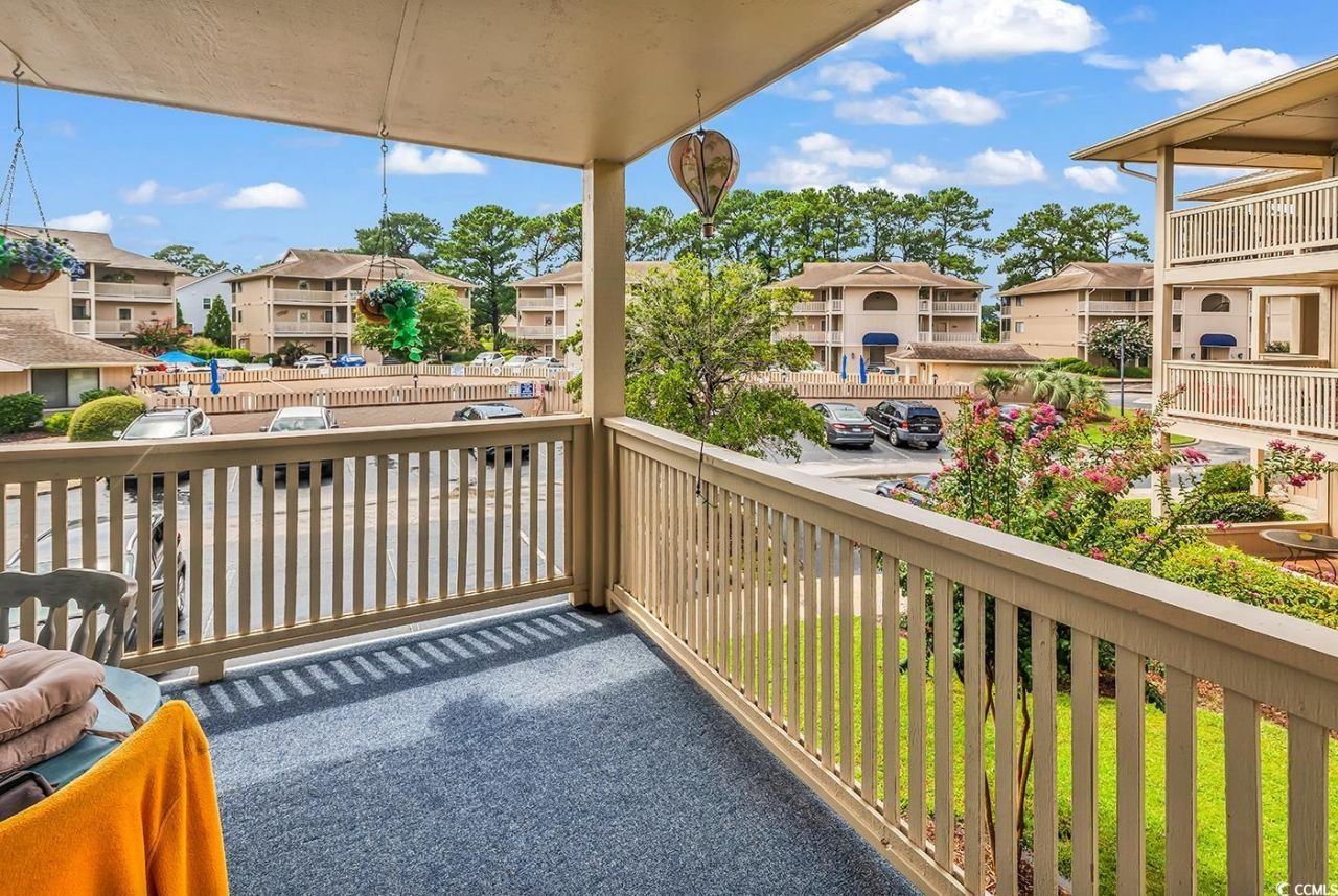 4210 Pinehurst Circle Photo 6