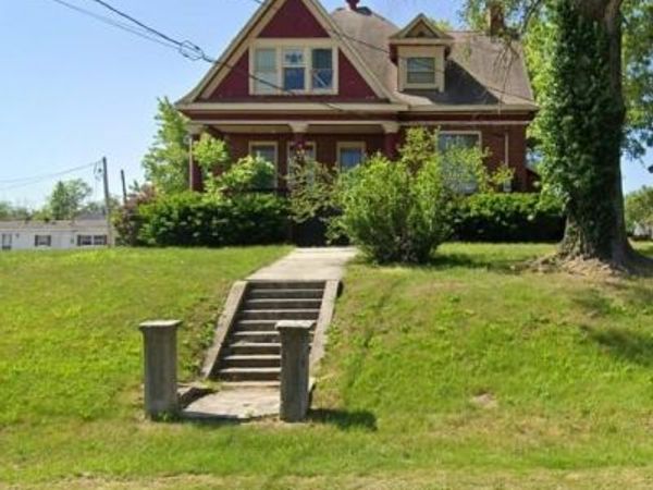 430 E 4th Street, Milan, MO 63556