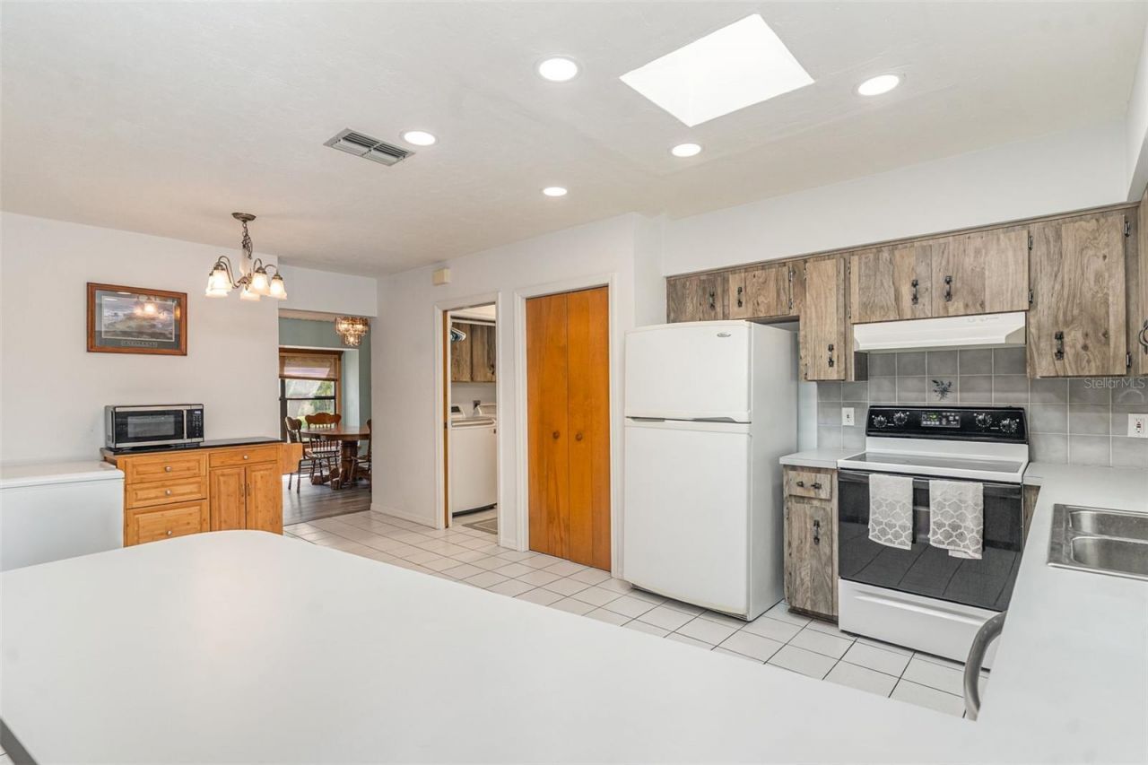 3203 S Skyline Drive, Inverness, FL 34450 Photo