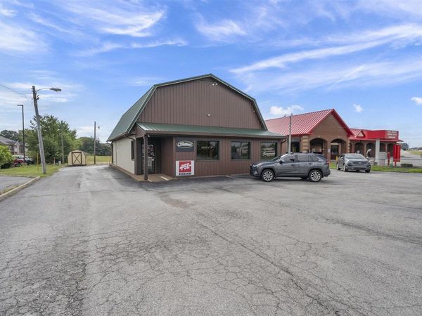 4848 Scottsville Road, Bowling Green, KY 42102