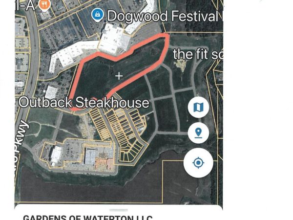 Waterpointe Drive, Flowood, MS 39232