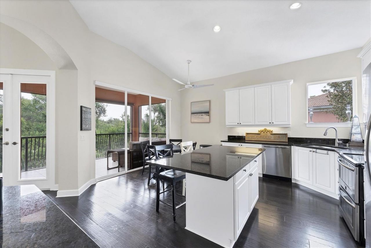 5469 46th Court W, Bradenton, FL 34210 Photo