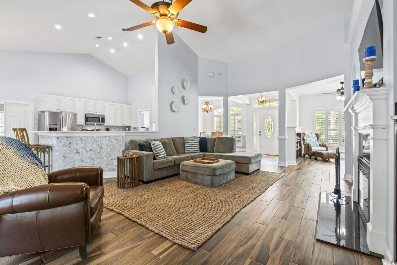 801 Abalone Ct. Photo 7