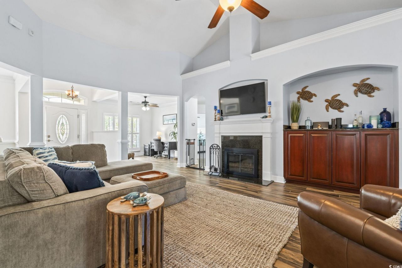 801 Abalone Ct. Photo 9