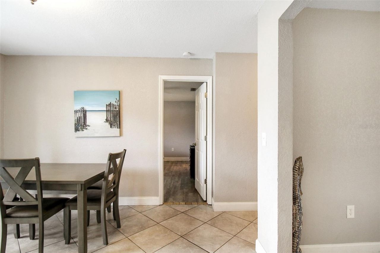 7036 13th Street E, Sarasota, FL 34243 Photo