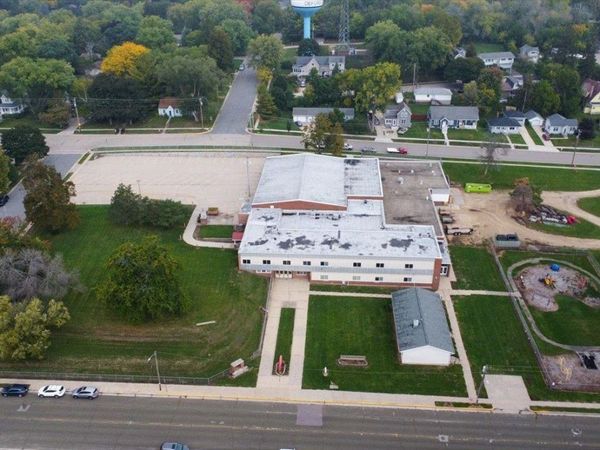 520 E Holum Street, DeForest, WI 53532