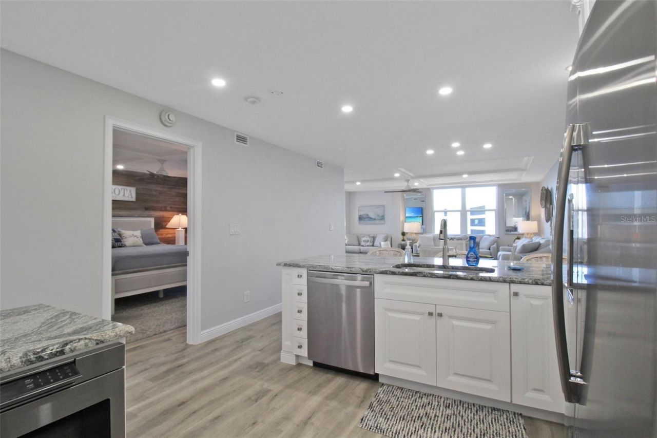 5780 Midnight Pass Road, Unit 609, Sarasota, FL 34242 Photo