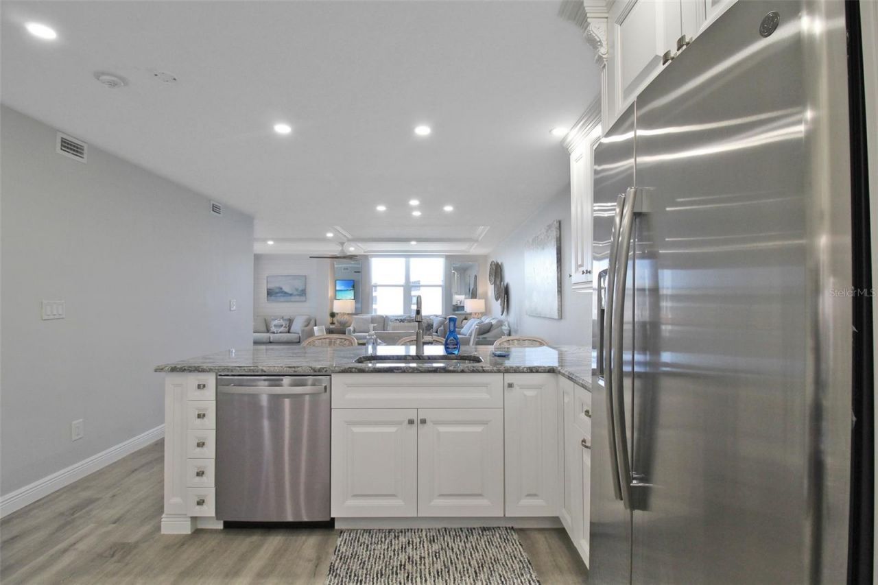 5780 Midnight Pass Road, Unit 609, Sarasota, FL 34242 Photo