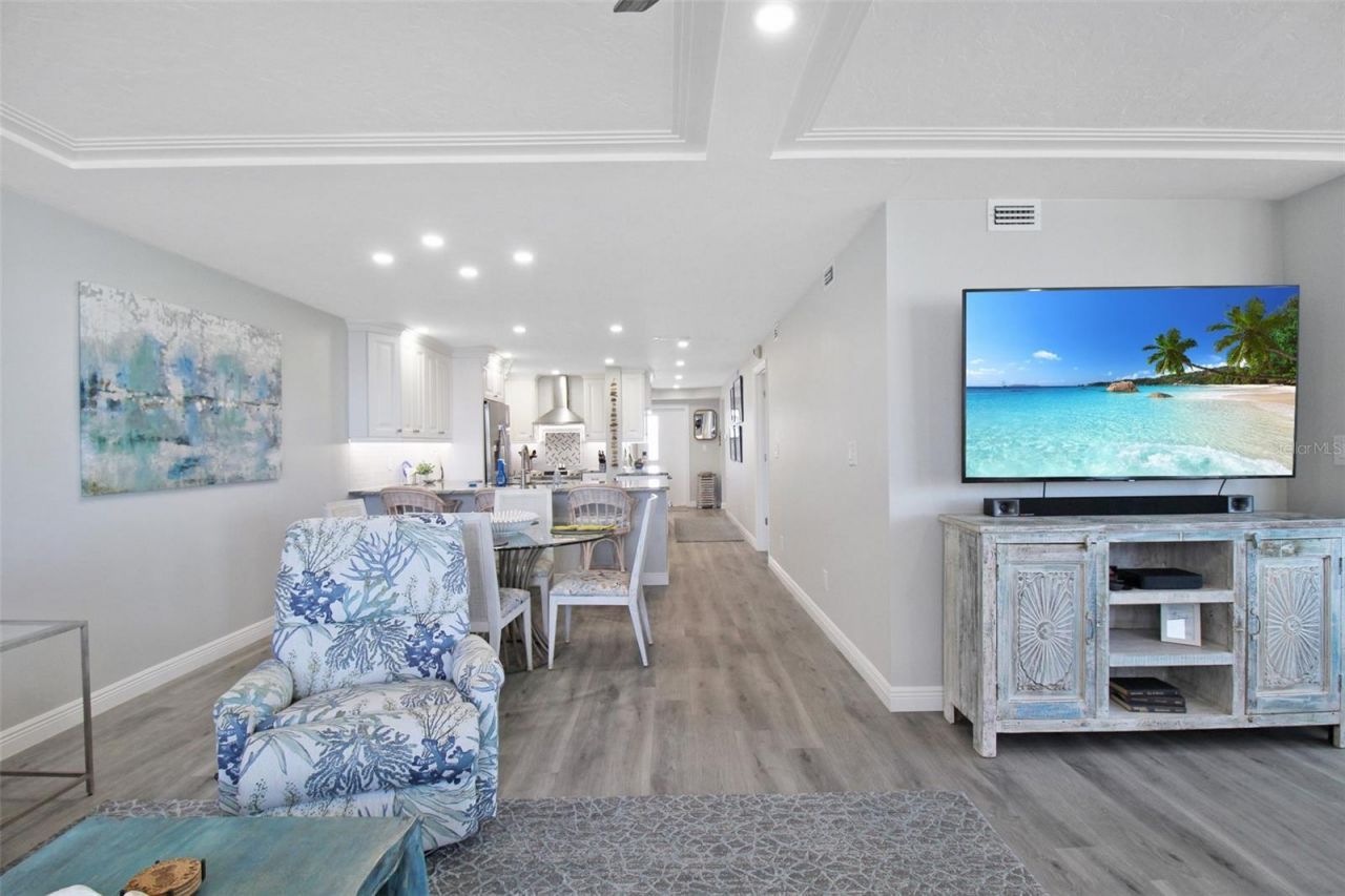 5780 Midnight Pass Road, Unit 609, Sarasota, FL 34242 Photo