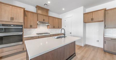 521 La Tray Drive, Unit Willows 69, Sparks, NV 89441 Photo