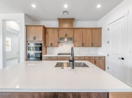 521 La Tray Drive, Unit Willows 69, Sparks, NV 89441 Photo