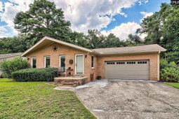 1802 D Avenue photo 4