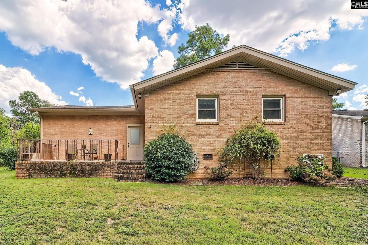 1802 D Avenue Photo 6