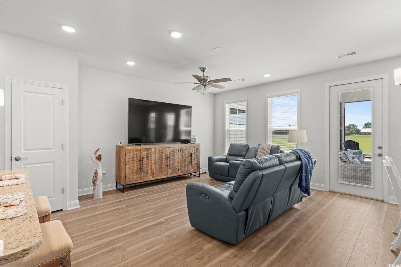 5207 Double Eagle Way Photo 13