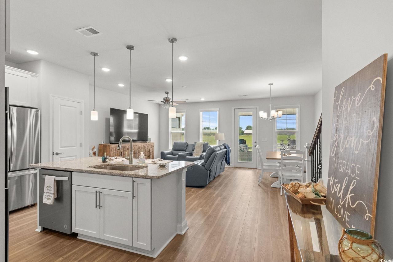 5207 Double Eagle Way Photo 5