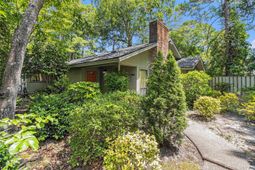 986 Briarwood Dr. photo 4