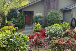 986 Briarwood Dr. photo 4