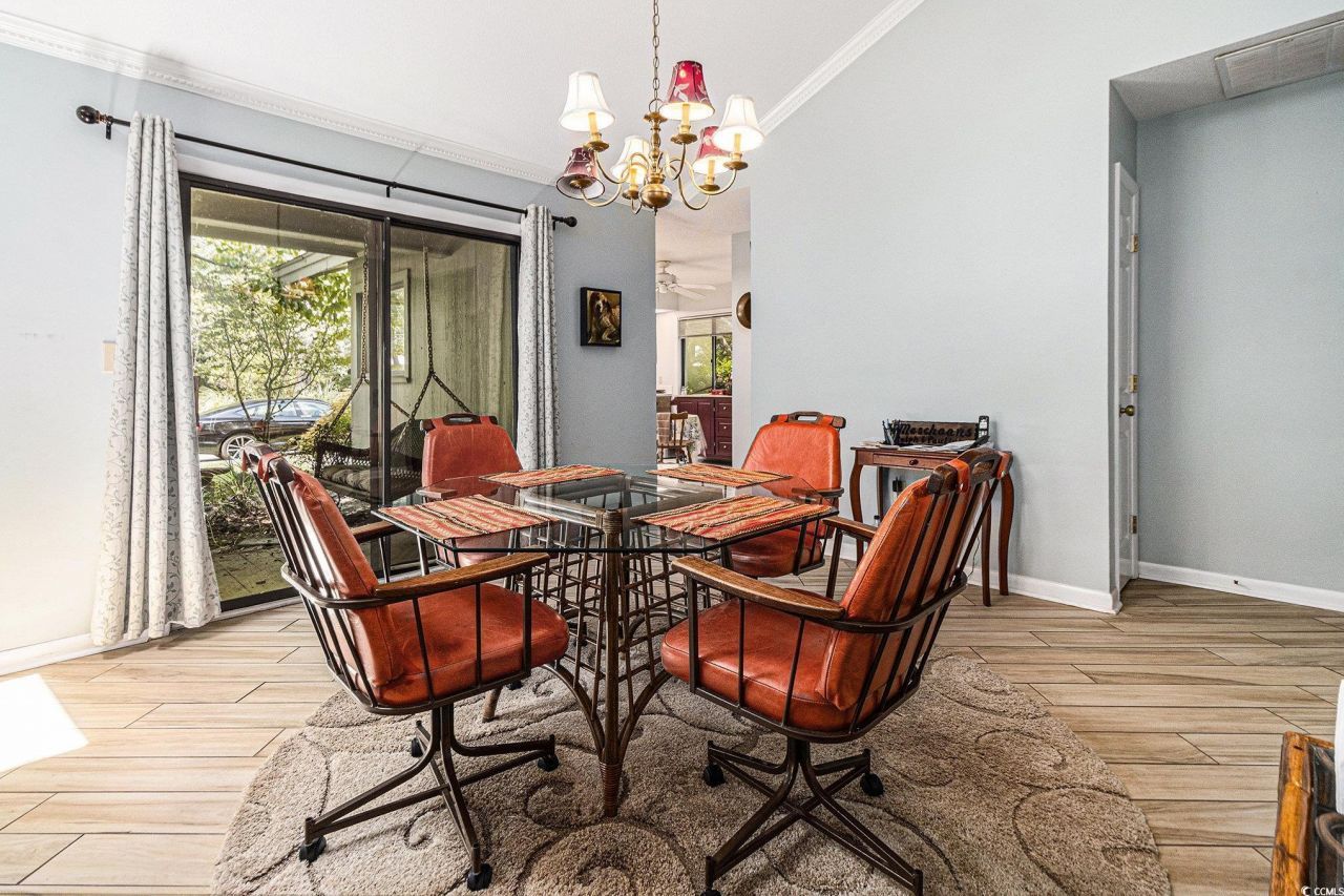 986 Briarwood Dr. Photo 7