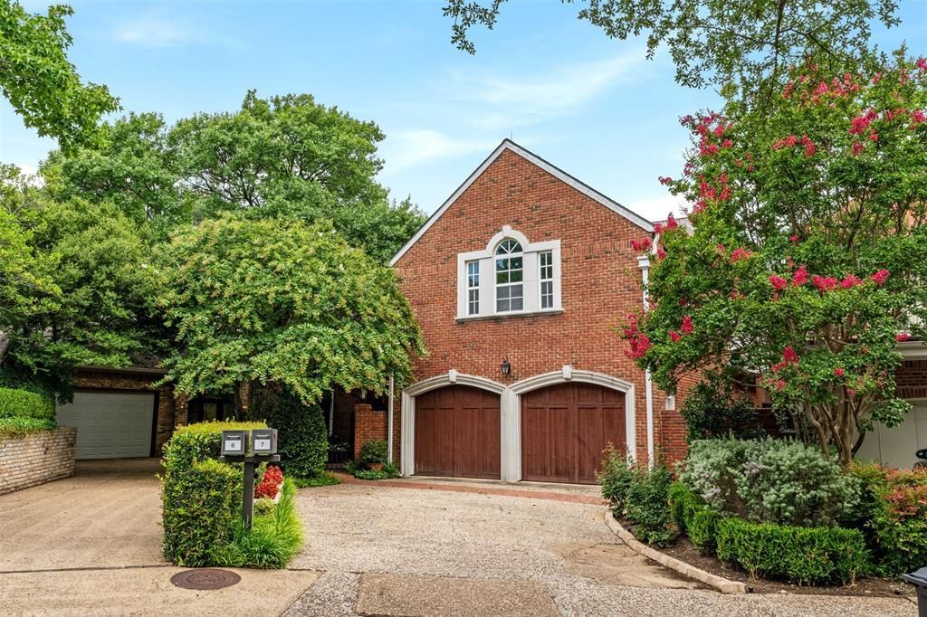 7 Queensview Court, Dallas, TX 75225 Main Photo