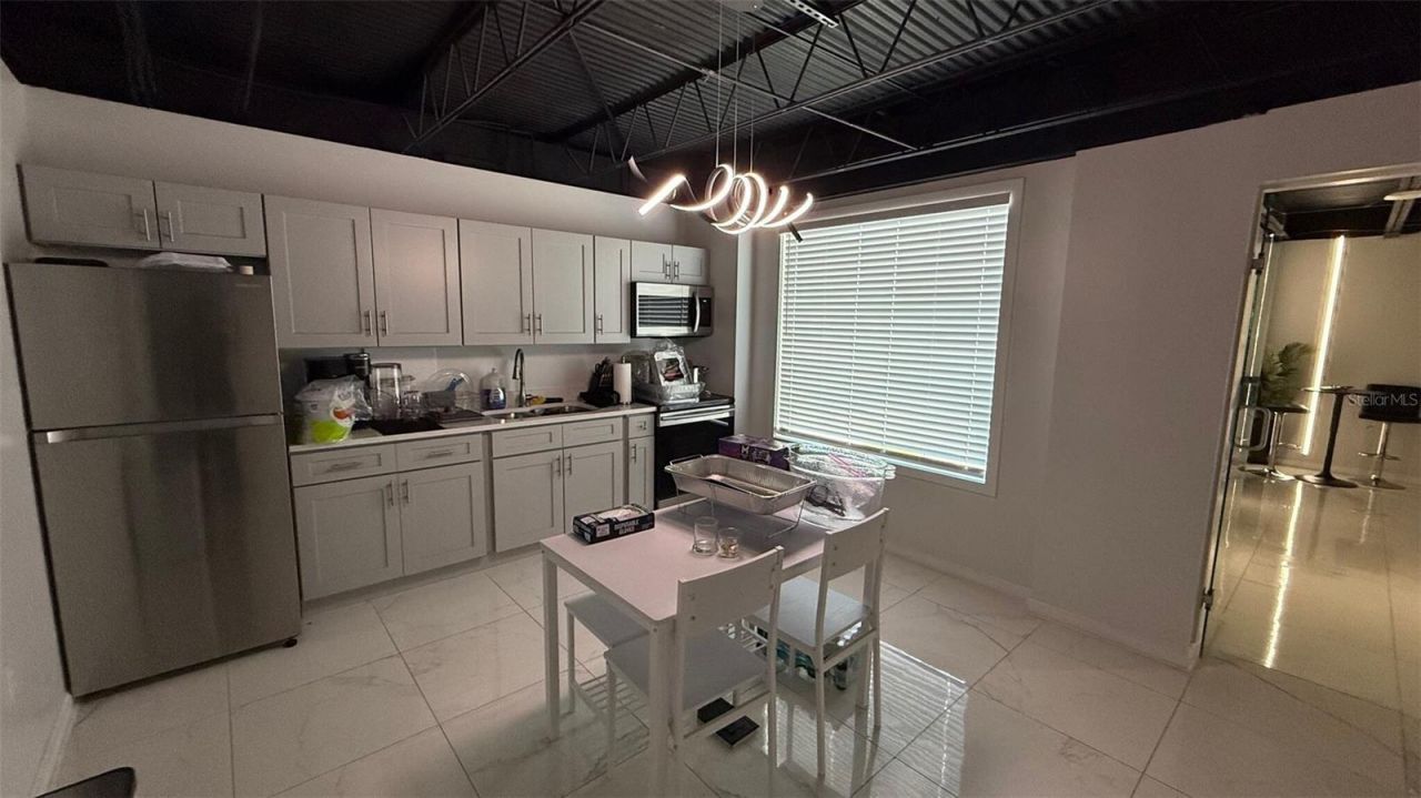 5000 Silver Star Road, Orlando, FL 32808 Photo