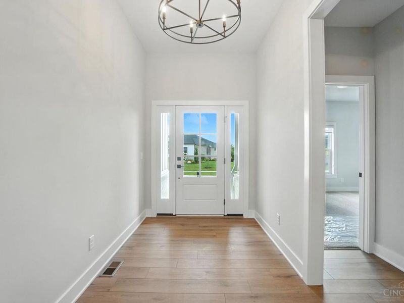 9333 Rochelle Lane, Clearcreek Twp., OH 45458 Photo 8