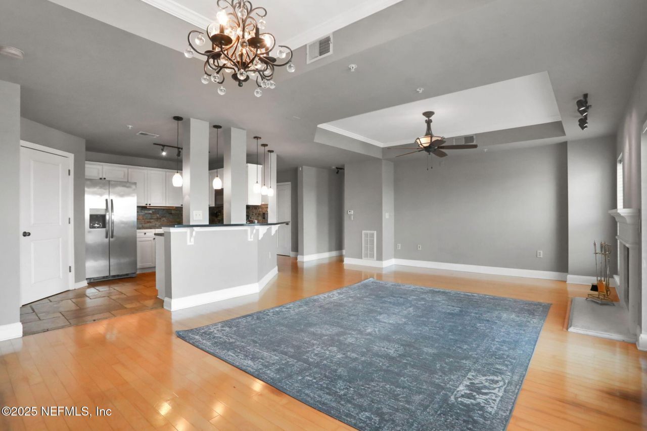 400 E Bay Street, Unit 1705, Jacksonville, FL 32202 Photo