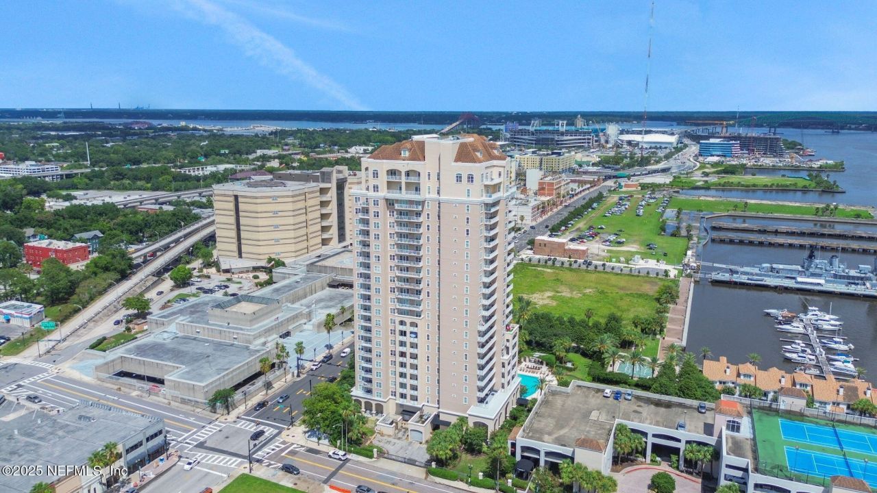 400 E Bay Street, Unit 1705, Jacksonville, FL 32202 Photo