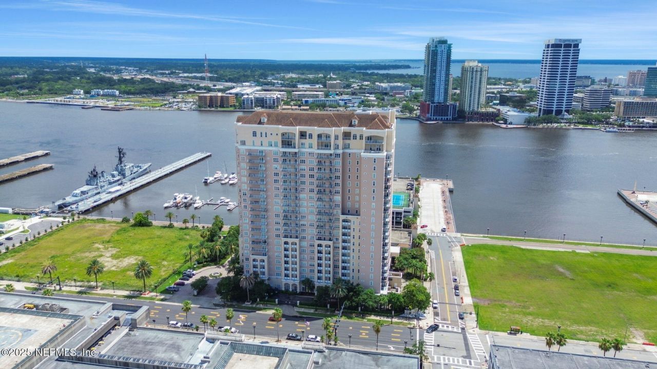 400 E Bay Street, Unit 1705, Jacksonville, FL 32202 Photo